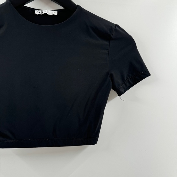Zara Black Super Cropped Buttery Soft Top Size Small - Picture 3 of 5